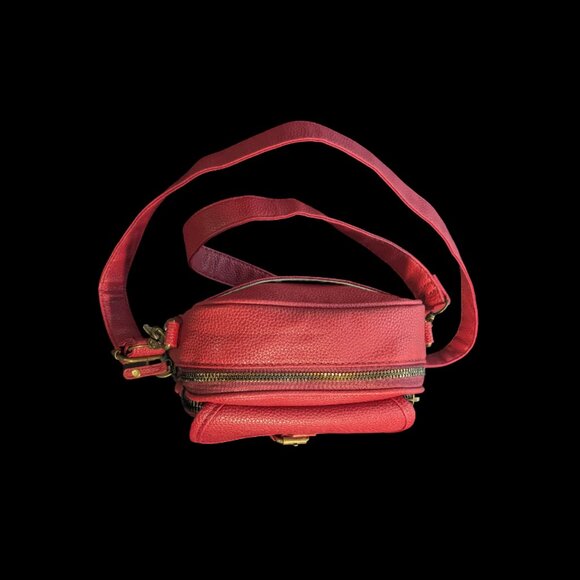 Coral Crossover - Picture 3 of 3